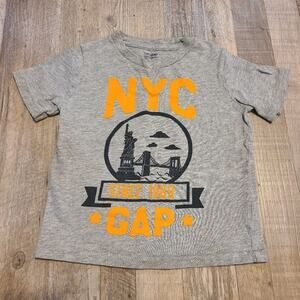 Baby Gap NYC gray short sleeve t-shirt size toddler 2T